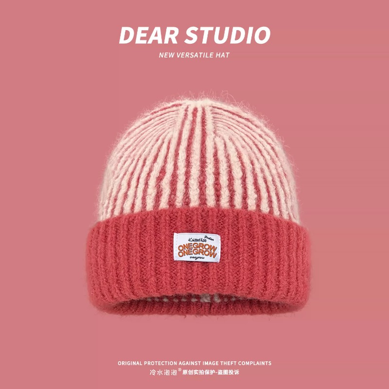 여성용 스트라이프 패턴의 부드러운 털실 니트 비니, 따 - Beanie Cuffed Knit 리뷰 및 가격